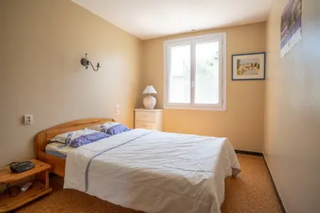 Gite au pied du Mont Ventoux à Bedoin, Maison de vacances élégante au Bédoin avec jardin - Photo 8