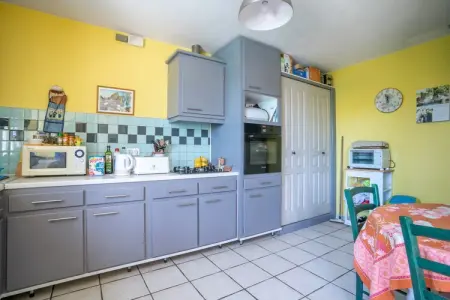 Gite au pied du Mont Ventoux à Bedoin, Maison de vacances élégante au Bédoin avec jardin - Photo 18