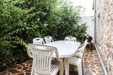 Jules & Paula, Maison de vacances attrayante à Viroinval, près de la forêt - Photo 4