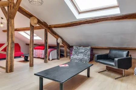 Jules & Paula, Maison de vacances attrayante à Viroinval, près de la forêt - Photo 8