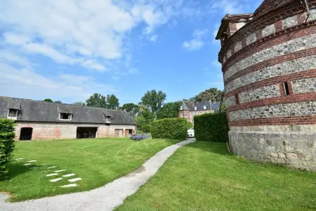 Gite Saint Julien, Spacieux gîte avec jardin privé en Normandie - Photo 13