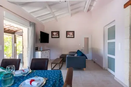 Cannelle, Charmante maison de vacances à Callian avec piscine privée - Photo 7