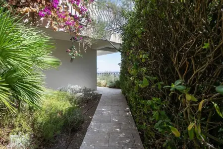 Villa Marguerite Sea View, Villa extravagante à Mandelieu-la-Napoule près de Cannes - Photo 39