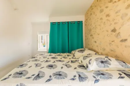 La vigneronne, Maison rénovée pour quatre dans le vieux village cathare de Montouliers - Photo 7