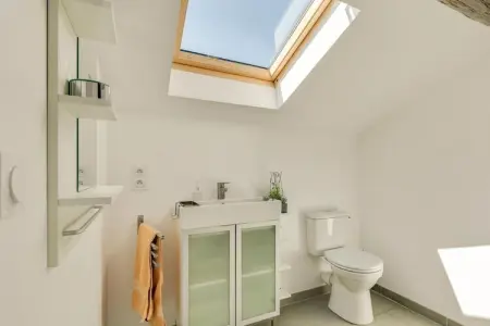 La vigneronne, Maison rénovée pour quatre dans le vieux village cathare de Montouliers - Photo 19