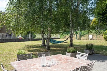 Villa d'epoca con ampio giardino lago di como, Villa accueillante à Lanzo d  Intelvi avec bibliothèque et jardin - Photo 1