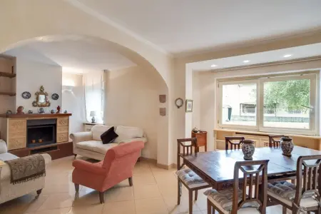 Villa d'epoca con ampio giardino lago di como, Villa accueillante à Lanzo d  Intelvi avec bibliothèque et jardin - Photo 11