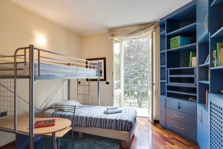 Villa d'epoca con ampio giardino lago di como, Villa accueillante à Lanzo d  Intelvi avec bibliothèque et jardin - Photo 22