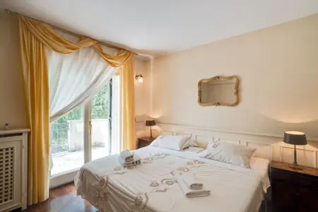 Villa d'epoca con ampio giardino lago di como, Villa accueillante à Lanzo d  Intelvi avec bibliothèque et jardin - Photo 23