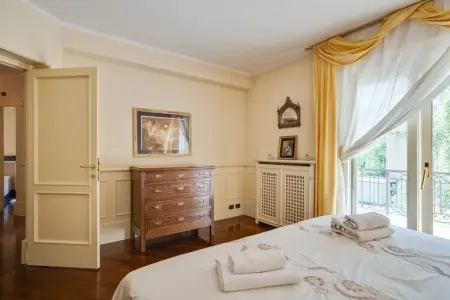 Villa d'epoca con ampio giardino lago di como, Villa accueillante à Lanzo d  Intelvi avec bibliothèque et jardin - Photo 24