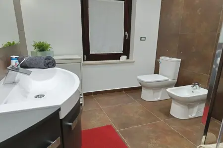 Villa Baglieri Guest House, Villa Sereine à Nissoria avec Piscine Privée et Jardin - Photo 23