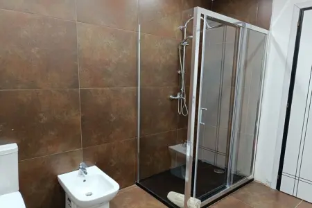 Villa Baglieri Guest House, Villa Sereine à Nissoria avec Piscine Privée et Jardin - Photo 25