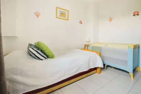 Le Clos Surcouf, Très jolie maison de vacances à Isigny-sur-Mer avec deux jardins - Photo 17