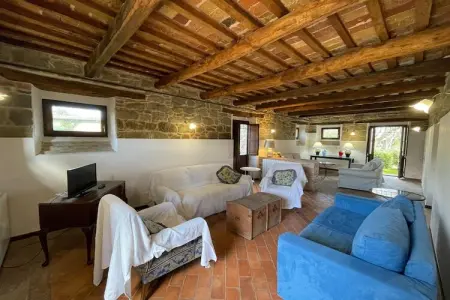 Fattoria 15, Maison de vacances spacieuse à Amandola avec piscine - Photo 17