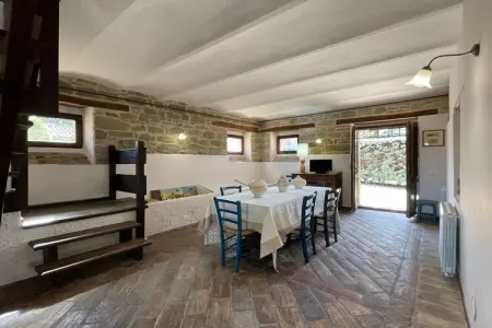 Fattoria 15, Maison de vacances spacieuse à Amandola avec piscine - Photo 22