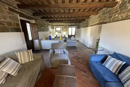 Fattoria 15, Maison de vacances spacieuse à Amandola avec piscine - Photo 24