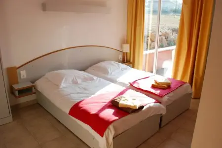 L'Espinet 4, Maison individuelle à terrasse sur vaste domaine verdoyant - Photo 2