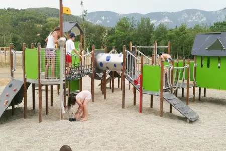 L'Espinet 4, Maison individuelle à terrasse sur vaste domaine verdoyant - Photo 17