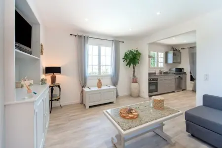 Maison Curti, Maisonnette à la Roquette dans résidence privée - Photo 12