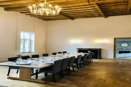 La Demeure du Baron, Magnifique demeure aux vastes pièces dans une campagne verdoyante - Photo 2