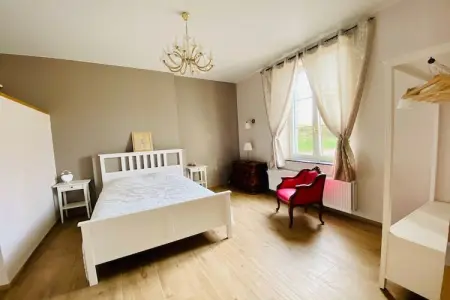 La Demeure du Baron, Magnifique demeure aux vastes pièces dans une campagne verdoyante - Photo 3