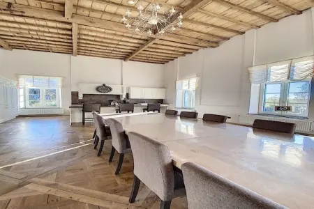 La Demeure du Baron, Magnifique demeure aux vastes pièces dans une campagne verdoyante - Photo 13