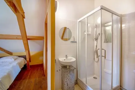 Le Lac Bleu, Maison de vacances vue montagne à Lacapelle-Marival avec jardin - Photo 18