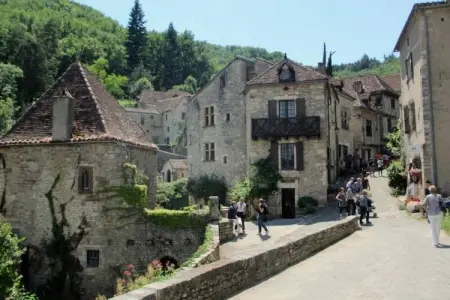 Le Lac Bleu, Maison de vacances vue montagne à Lacapelle-Marival avec jardin - Photo 33