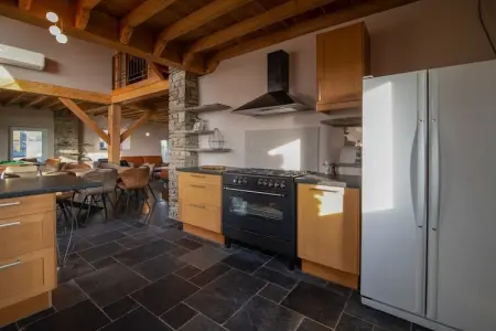 Les Trois Chênes, Magnifique maison de vacances très spacieuse avec sauna et vue sur la campagne - Photo 5