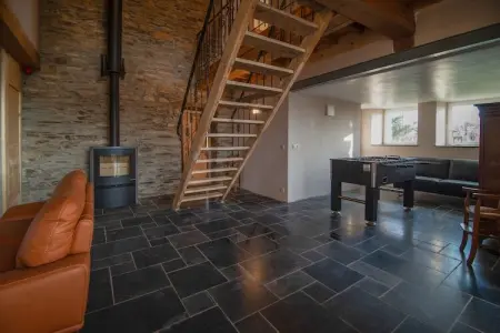 Les Trois Chênes, Magnifique maison de vacances très spacieuse avec sauna et vue sur la campagne - Photo 9