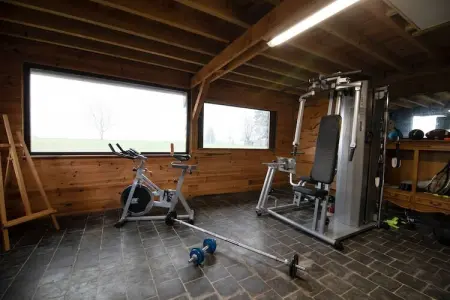 Les Trois Chênes, Magnifique maison de vacances très spacieuse avec sauna et vue sur la campagne - Photo 45