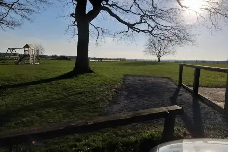 Les Trois Chênes, Magnifique maison de vacances très spacieuse avec sauna et vue sur la campagne - Photo 48