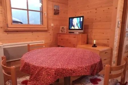 Le Renard, Magnifique chalet à Lotharingen avec terrasse - Photo 9