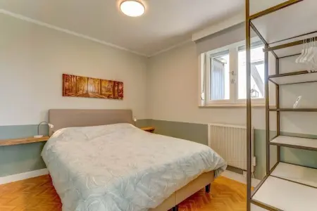 The Little White House, Maison de vacances confortable à Westouter avec un jardin - Photo 3