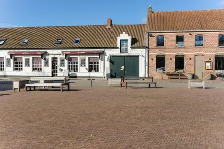 The Little White House, Maison de vacances confortable à Westouter avec un jardin - Photo 21