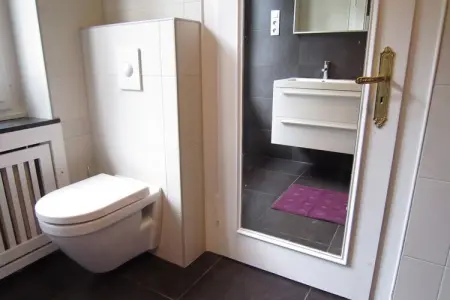 The Rainbow House 6 pers, Luxueuse maison de vacances à la campagne avec jardin - Photo 16