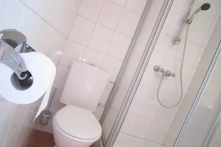 The Rainbow House 6 pers, Luxueuse maison de vacances à la campagne avec jardin - Photo 17