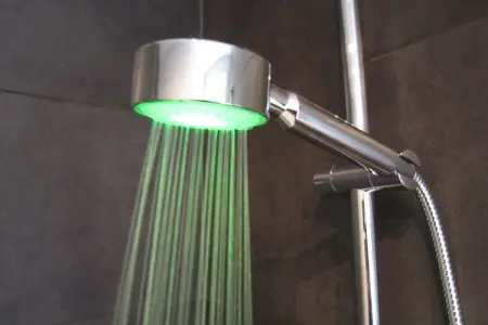 The Rainbow House 6 pers, Luxueuse maison de vacances à la campagne avec jardin - Photo 18