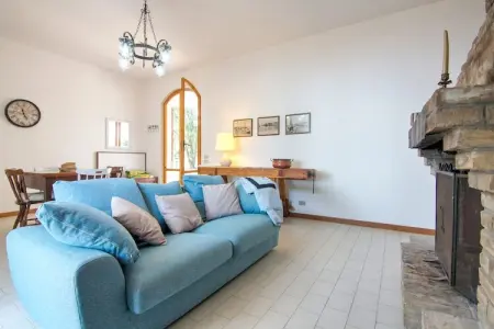 Brezza dal Mare, Maison de vacances accueillante à Pesaro avec jardin clôturé - Photo 2