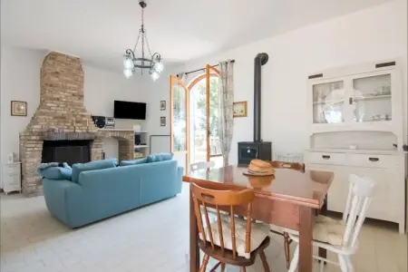 Brezza dal Mare, Maison de vacances accueillante à Pesaro avec jardin clôturé - Photo 3