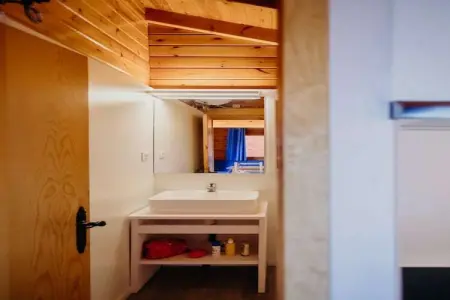 La Llosa 3 LLEBEIG, Joli bungalow en bois avec terrasse, à 1 km de la plage - Photo 9