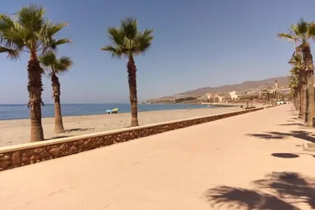 Tamarit Park Resort 1 THALASSA, Chalet moderne avec climatisation à deux pas de la plage - Photo 34