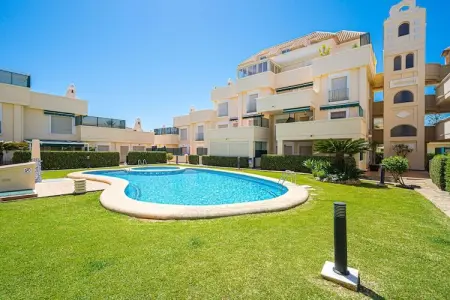 Apartamento en Denia, Villa majestueuse à Denia avec terrasse privée - Photo 10