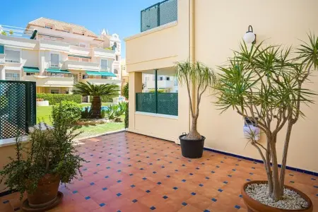 Apartamento en Denia, Villa majestueuse à Denia avec terrasse privée - Photo 16