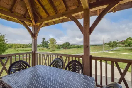 Pavillon de la Source, Maison individuelle avec une vue imprenable et une piscine privée chauffée. - Photo 24