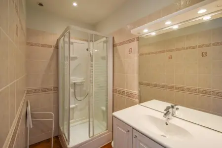 Maison Failte, Maison individuelle avec une vue imprenable et une piscine privée chauffée. - Photo 20