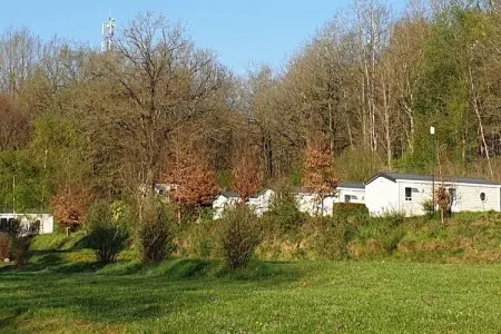 Verblijfpark Ardinam 1, Lodge confortable en bois, situé dans les Ardennes - Photo 20
