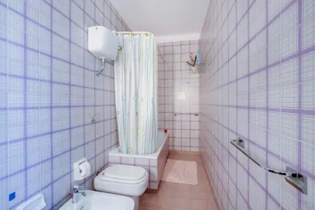 PALMA'S VILLA, Maison de Vacances en Bord de Mer à Siniscula avec Jardin Privé - Photo 24