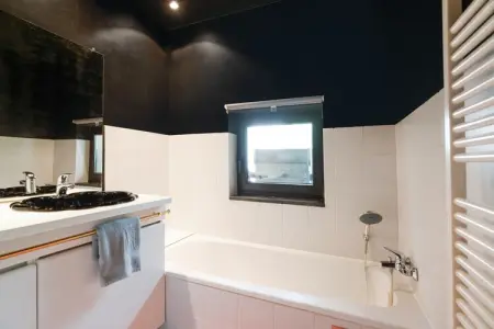 Havre de Paix, Somptueuse Villa avec piscine, jacuzzi et magnifique jardin à Wavre - Photo 28