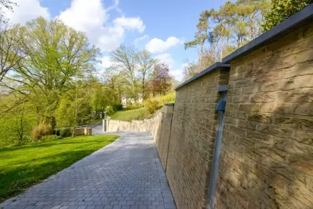 Havre de Paix, Somptueuse Villa avec piscine, jacuzzi et magnifique jardin à Wavre - Photo 31